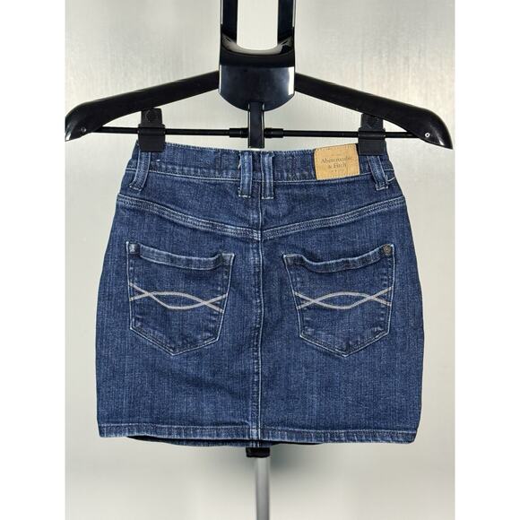 Abercrombie & Fitch Y2K Denim Mini Skirt - Size 0 (w25) - PRELOVED - Picture 2 of 10
